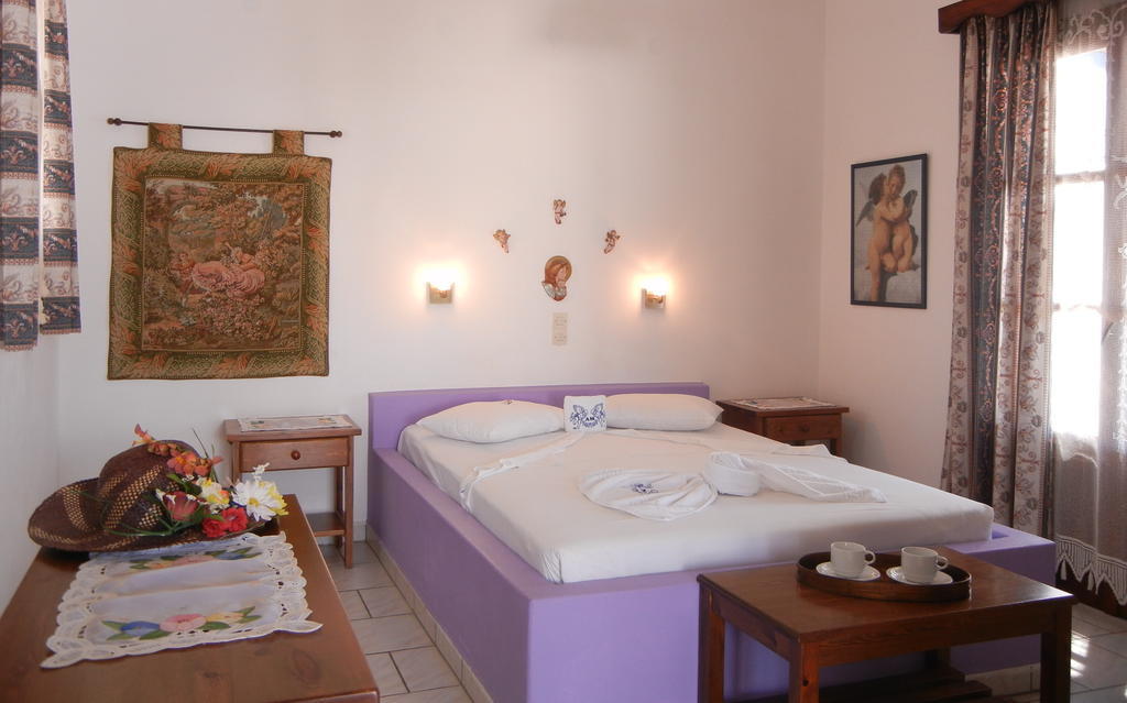 Appartement Archontiko Mary 1 à Alikí Chambre photo